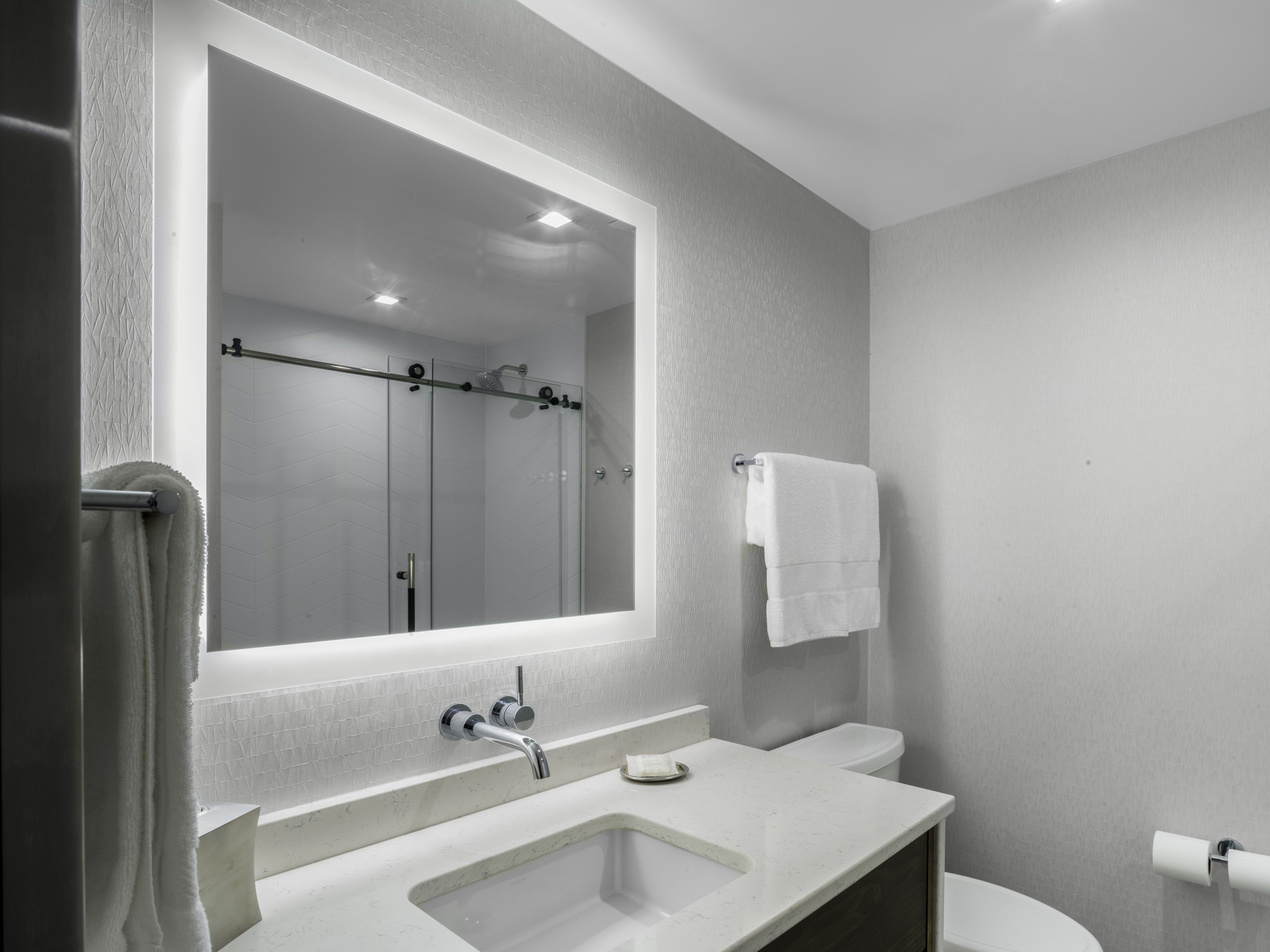 voco Niagara Falls - the Cadence, an IHG Hotel 49/55