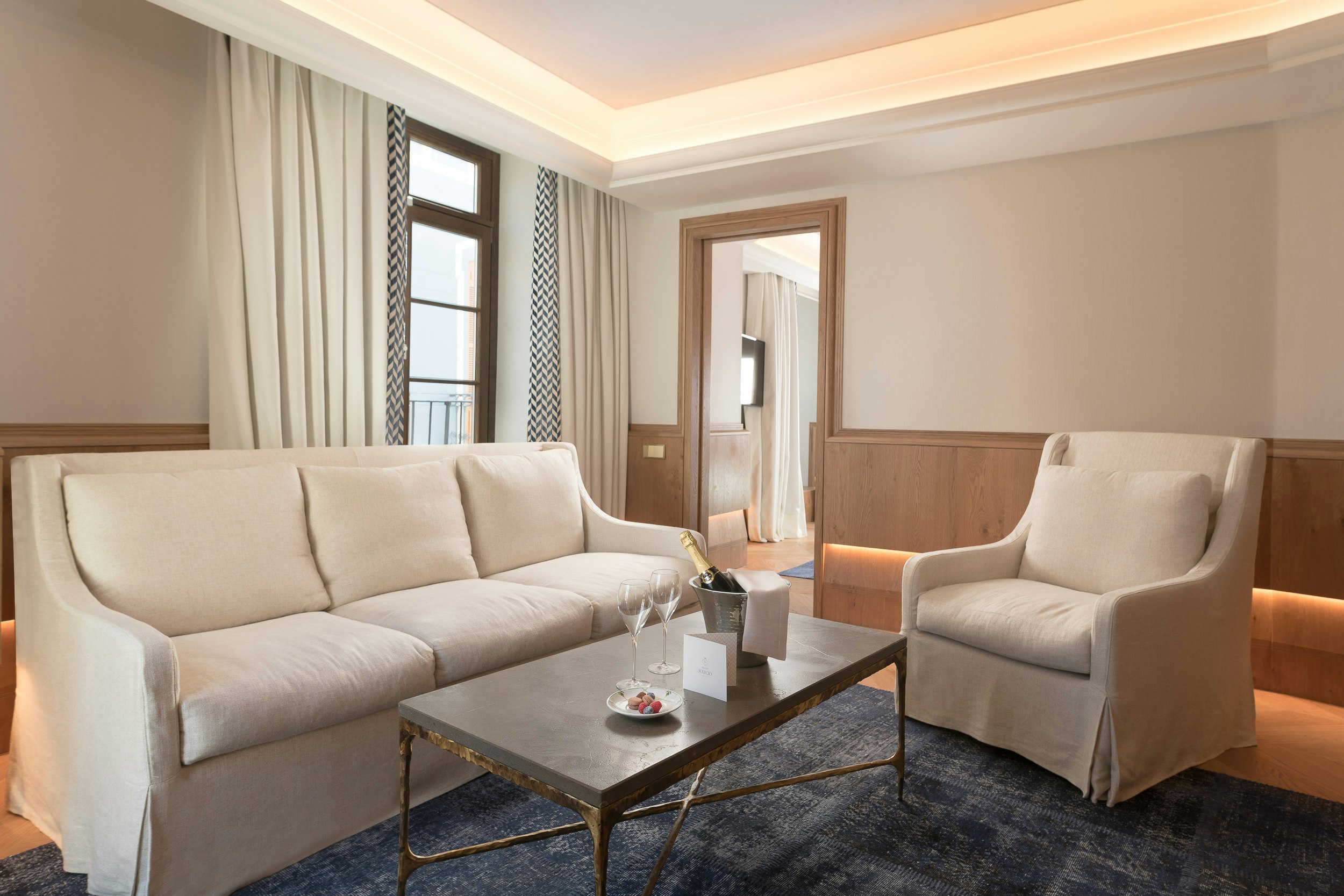 Suite