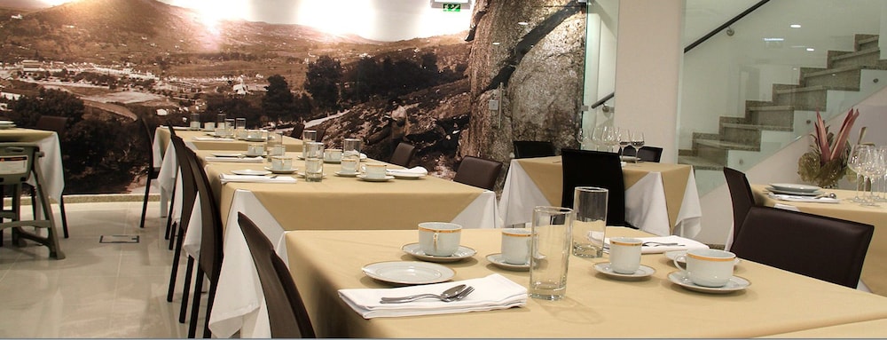 Hotel Jose Regio 43/50