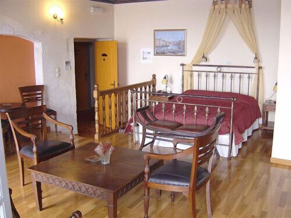 Belmondo Hotel & Suites 20/39