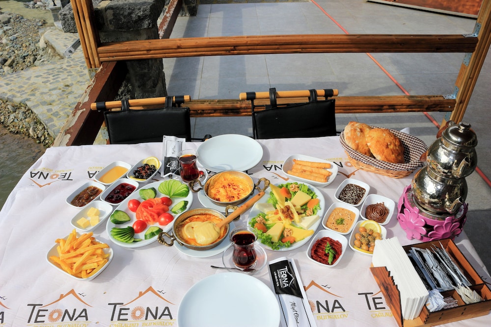 Teona Caglayan Bungalov 27/35