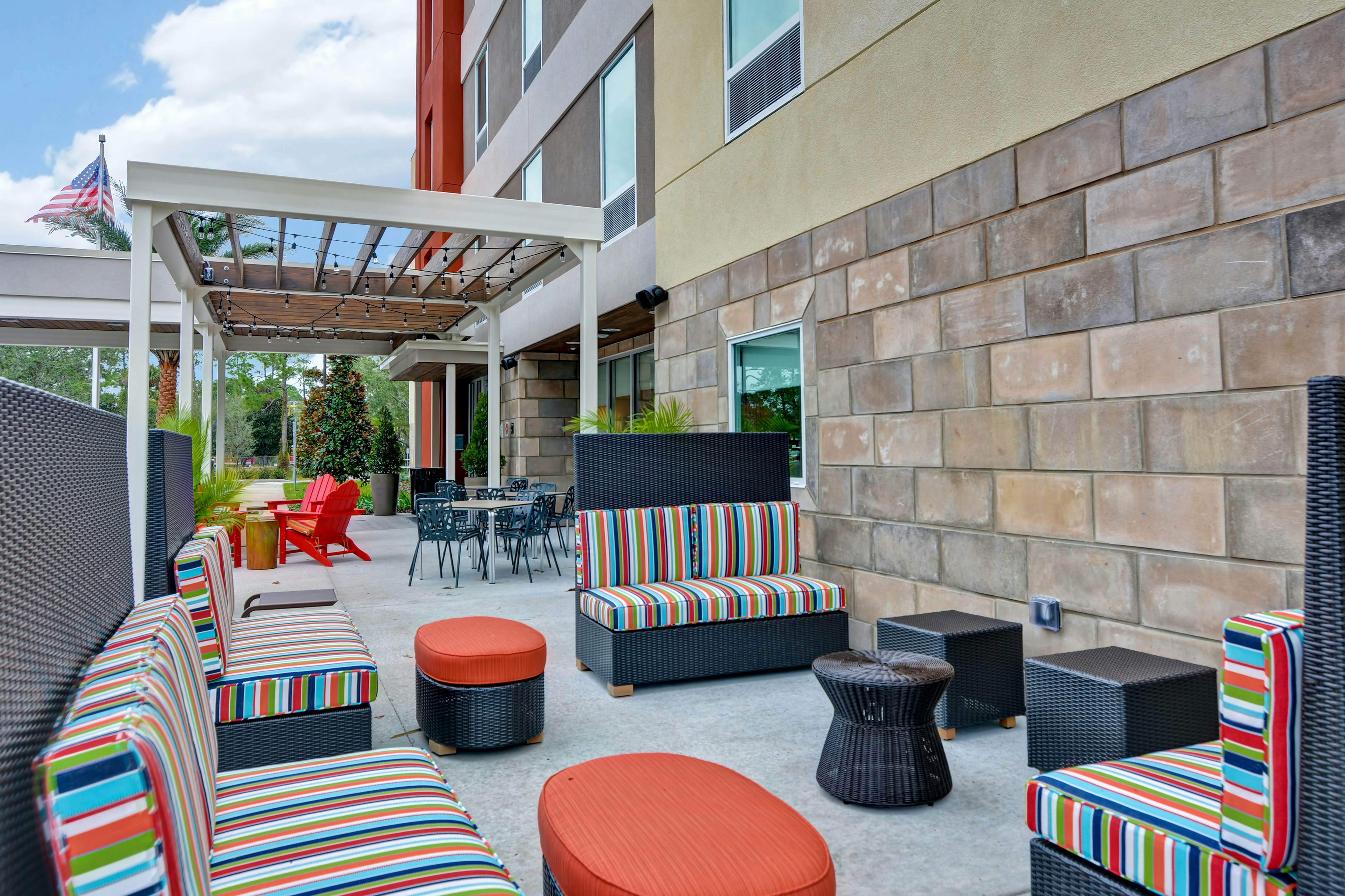 Home2 Suites By Hilton Daytona Beach Speedway Fl 55/56