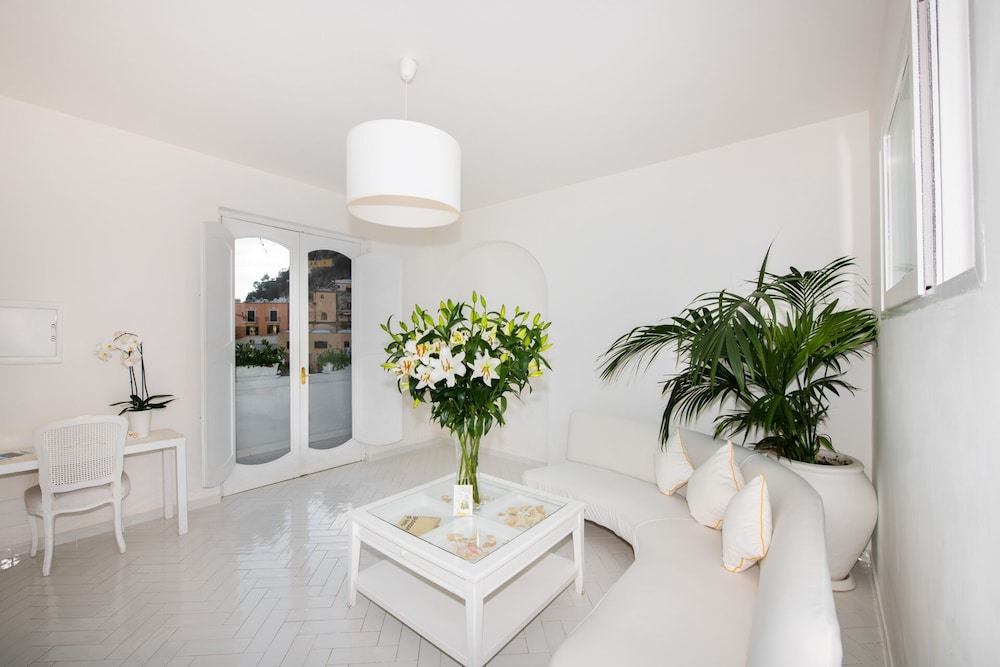 Villa Yiara 40/55