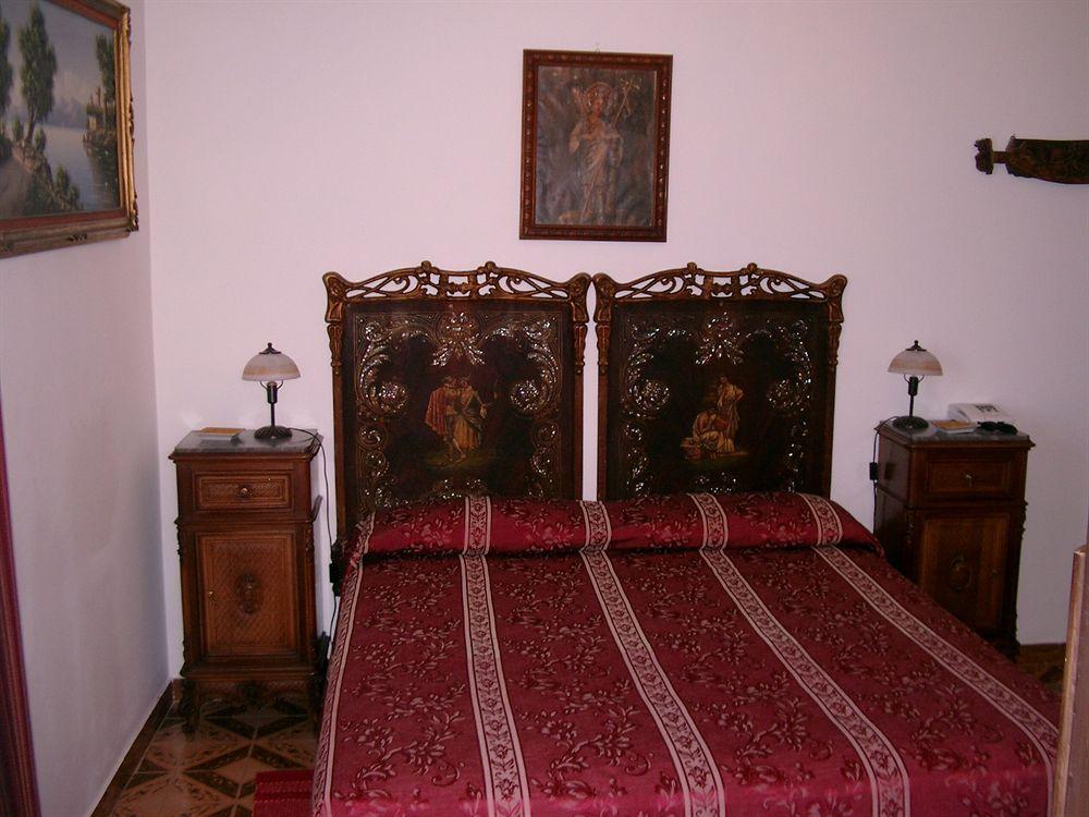 Hotel La Riva 10/20