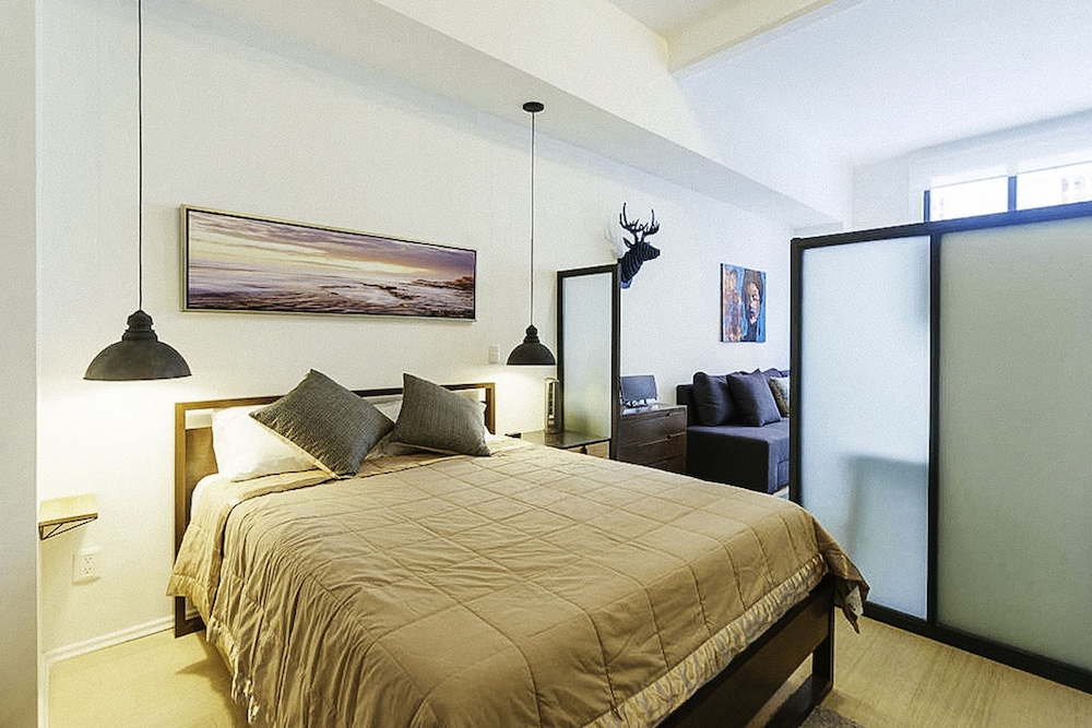 LOFT, FAMILY, QUEEN BED, SOFA, KITCHEN