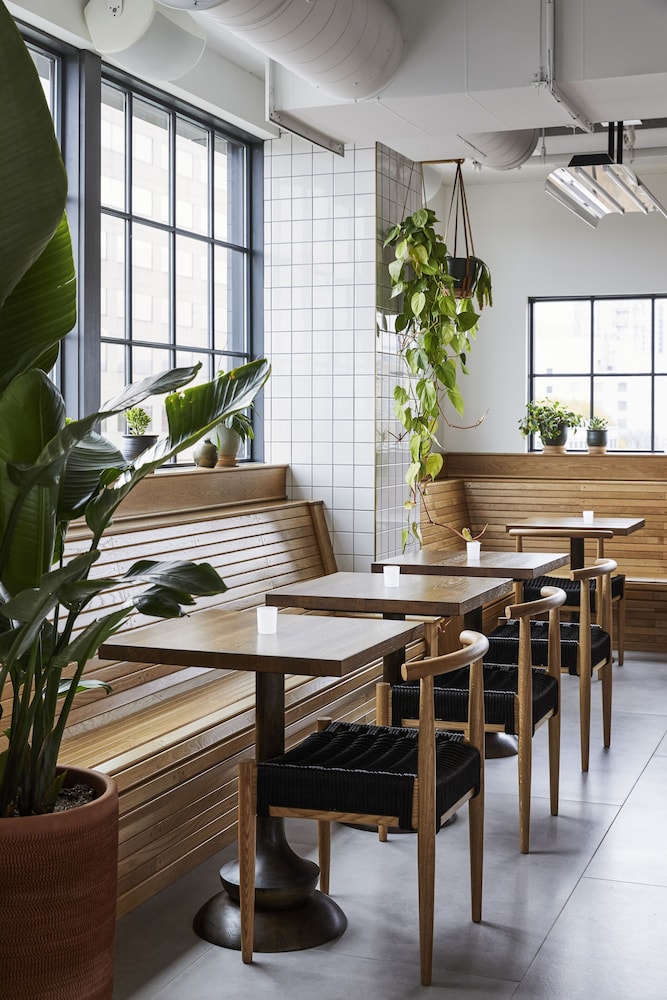 The Hoxton Portland 37/58