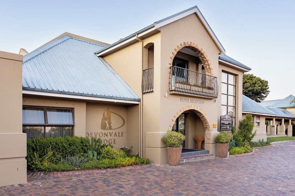 Devonvale Golf and Wine Estate in STELLENBOSCH