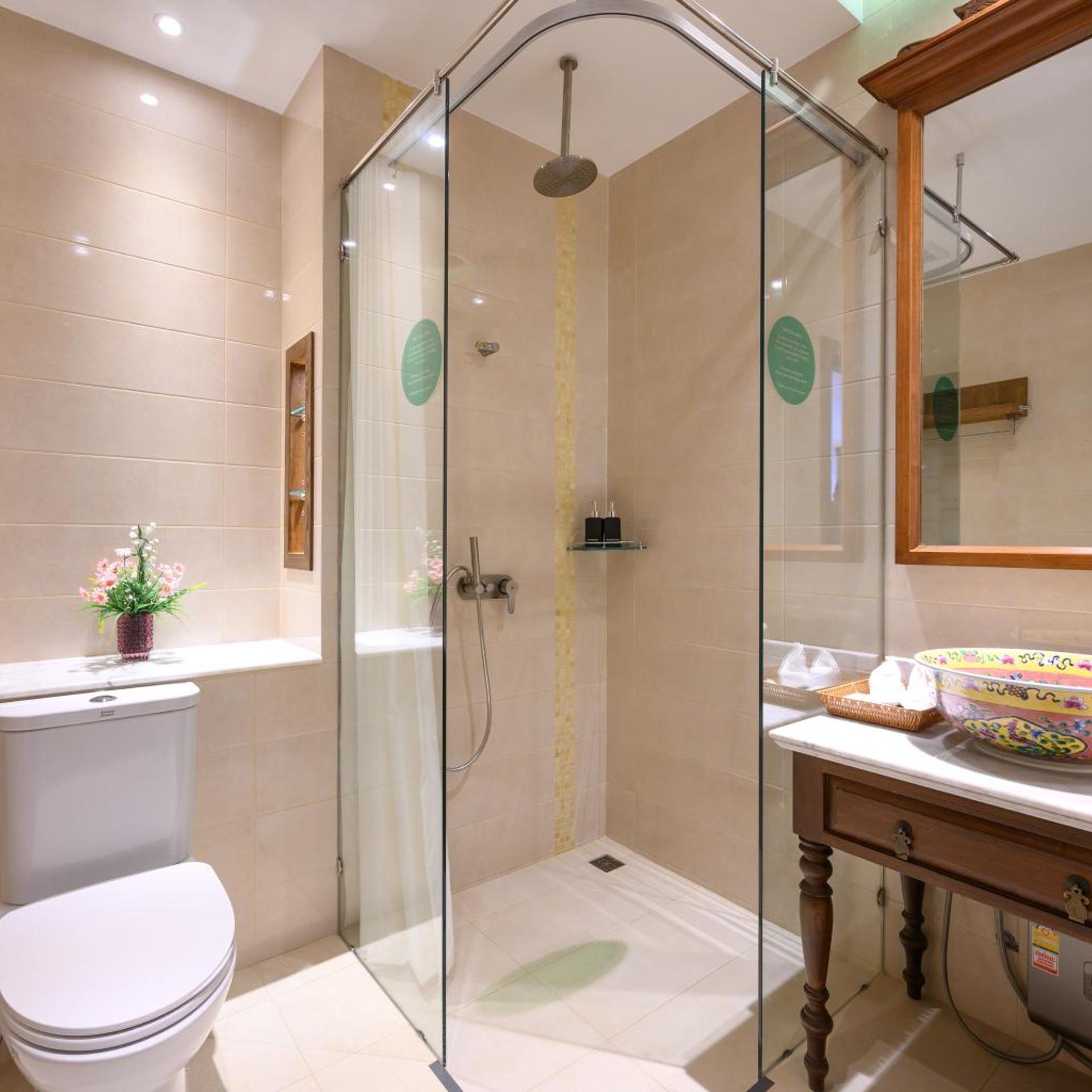 Superior, Twin Beds, WOO Gallery & Boutique hotel 8/9