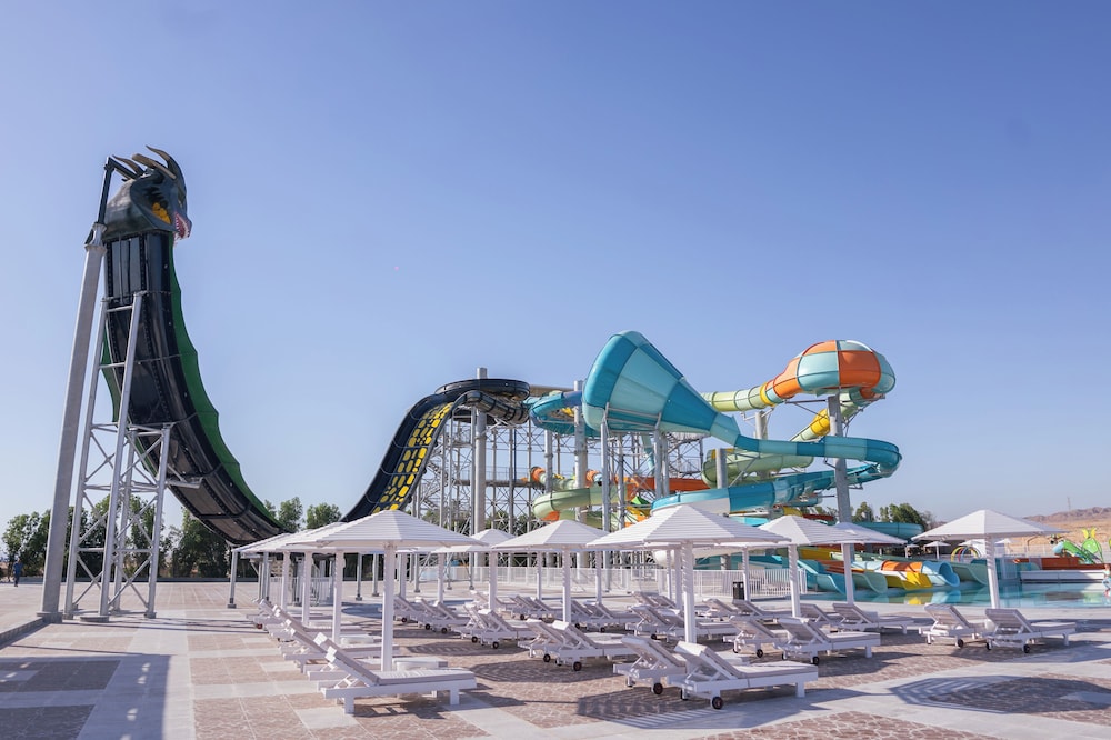 Sirena Beach Resort & Spa 32/50