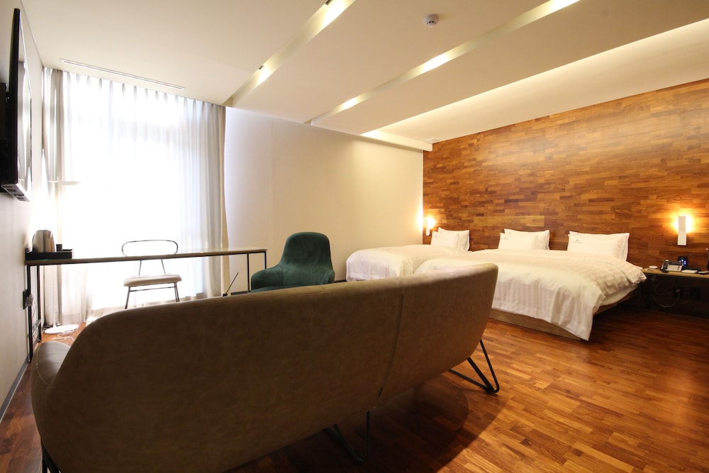 Jeonju Ecostay Hotel 8/47