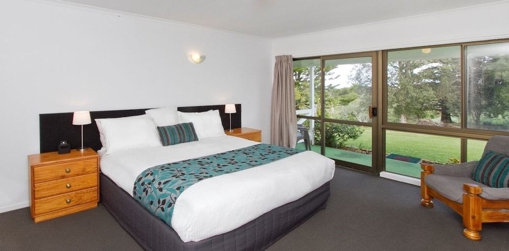Castaway Norfolk Island 7/46