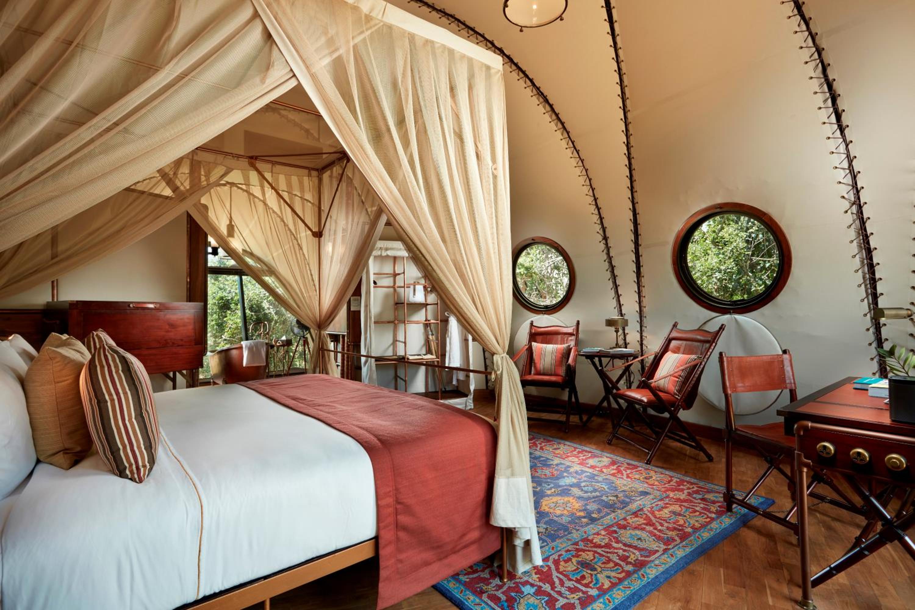 Pool, Cocoon, Suite, Double Bed