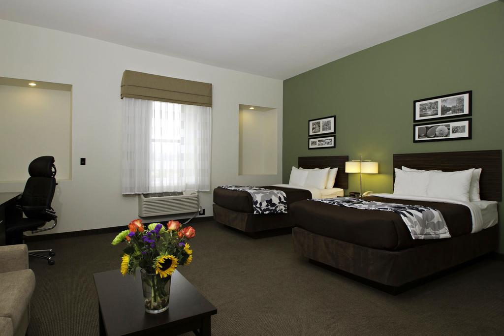 Sleep Inn & Suites Downtown Inner Harbor 8/30