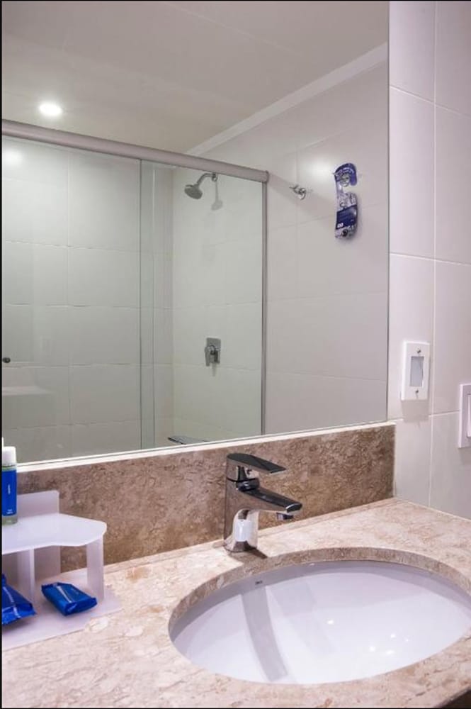 Holiday Inn Express Farroupilha 18/63
