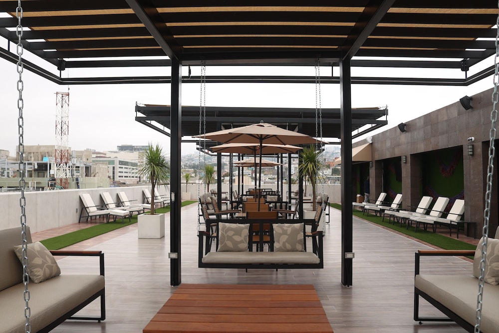 Hotel West Plaza 17/29