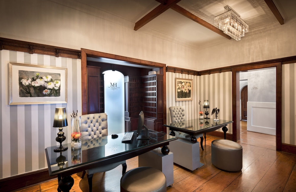The Manor House At Fancourt 26/41