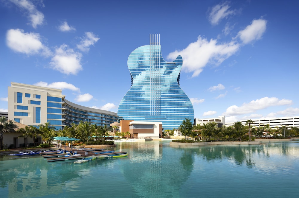 The Oasis Tower at Seminole Hard Rock 7/50