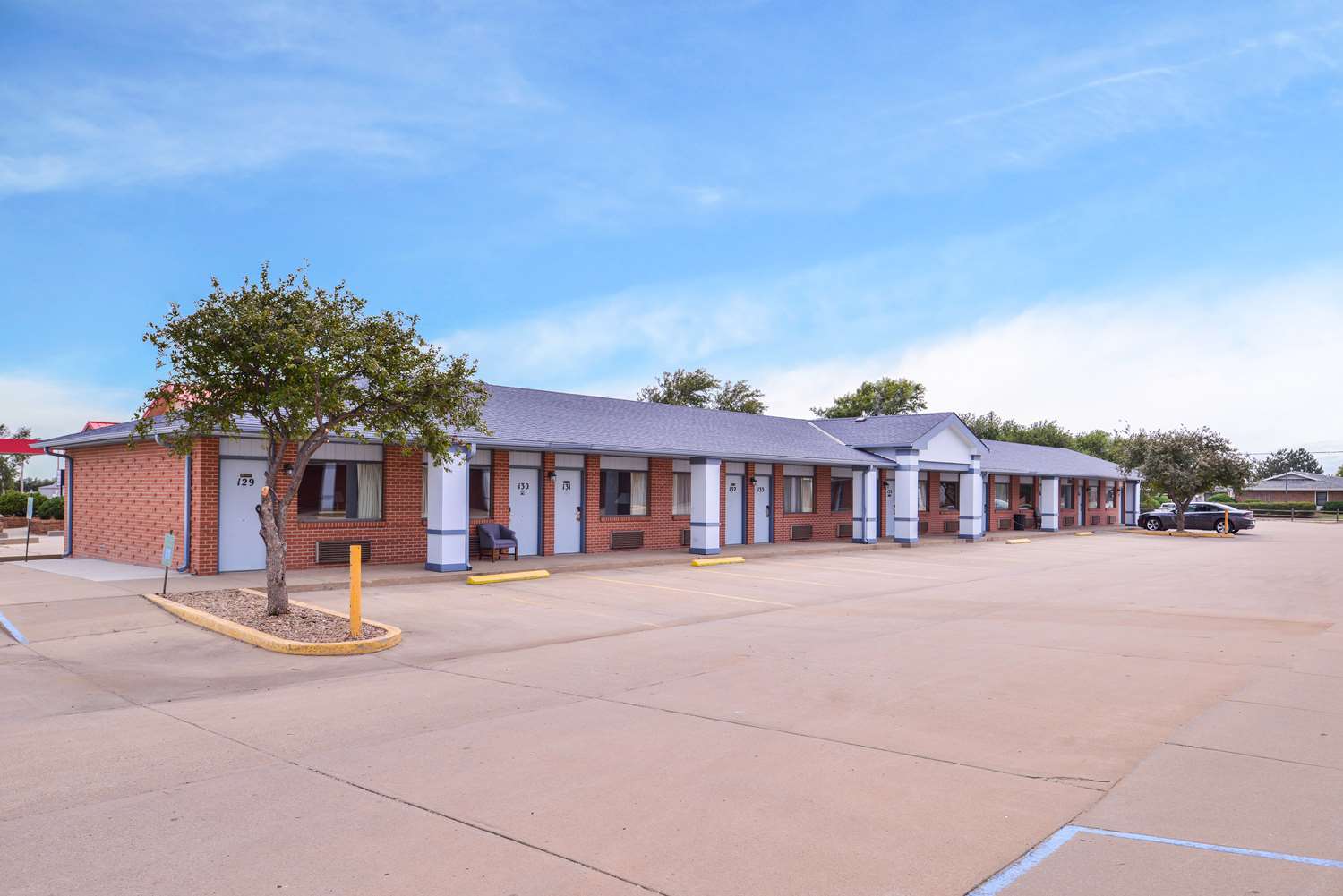 Americas Best Value Inn Ellsworth 3/18