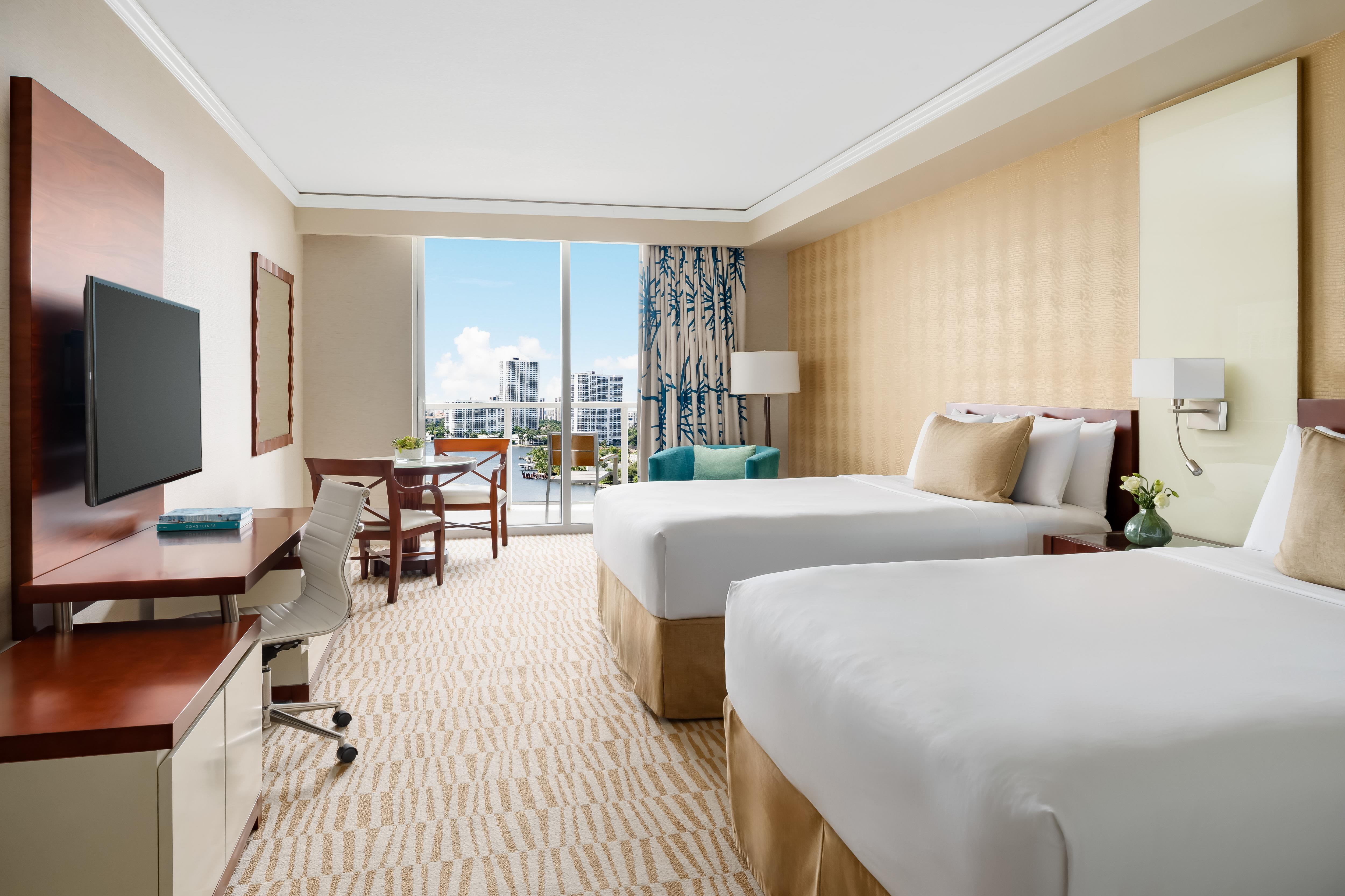 Deluxe, Bay View