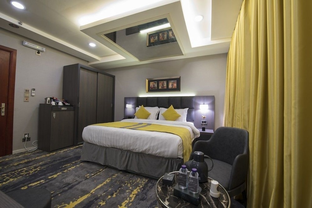 أجنحة برام(Bram Suites) 9/25