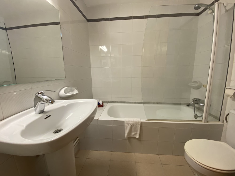 Hotel Pena 49/50