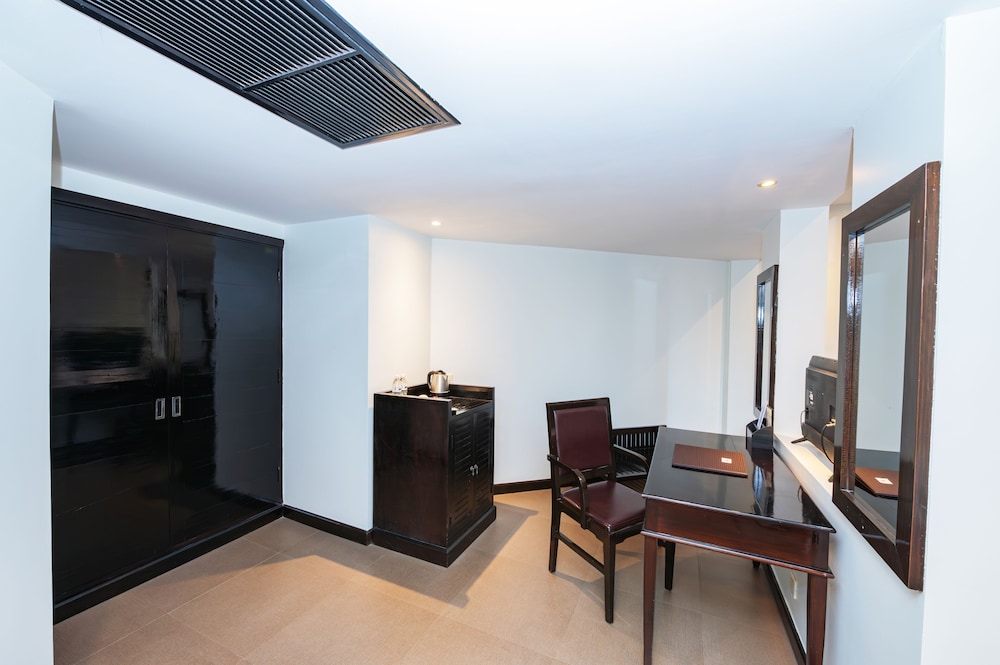 Sokchea Angkor Hotel 63/74
