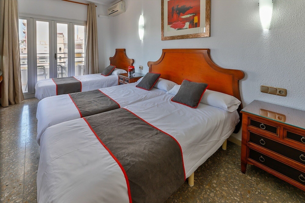Hotel Polamar 8/50