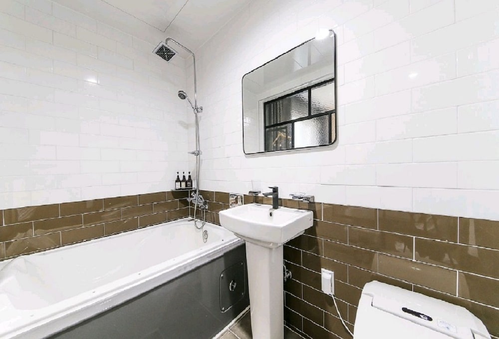 Brown Dot Hotel Jinhae 46/50