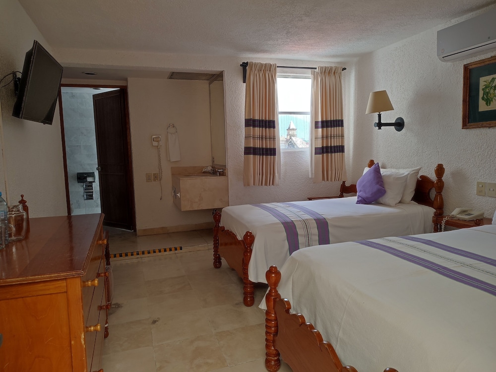 Hotel Marques del Valle 21/50