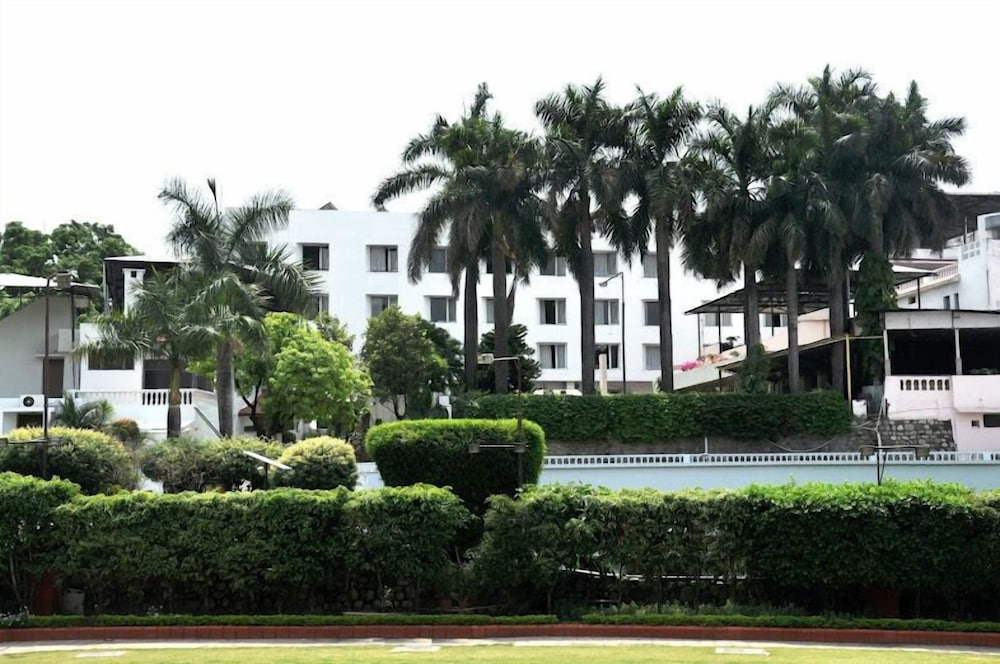 Hotel Madhuban 46/50