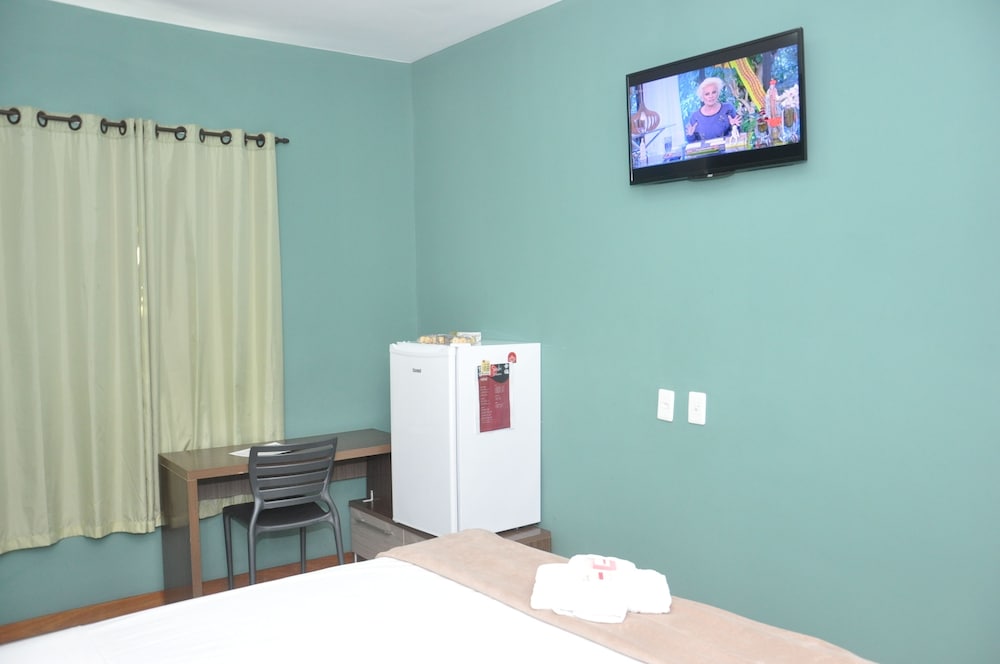 Bonjour Hotel 22/26