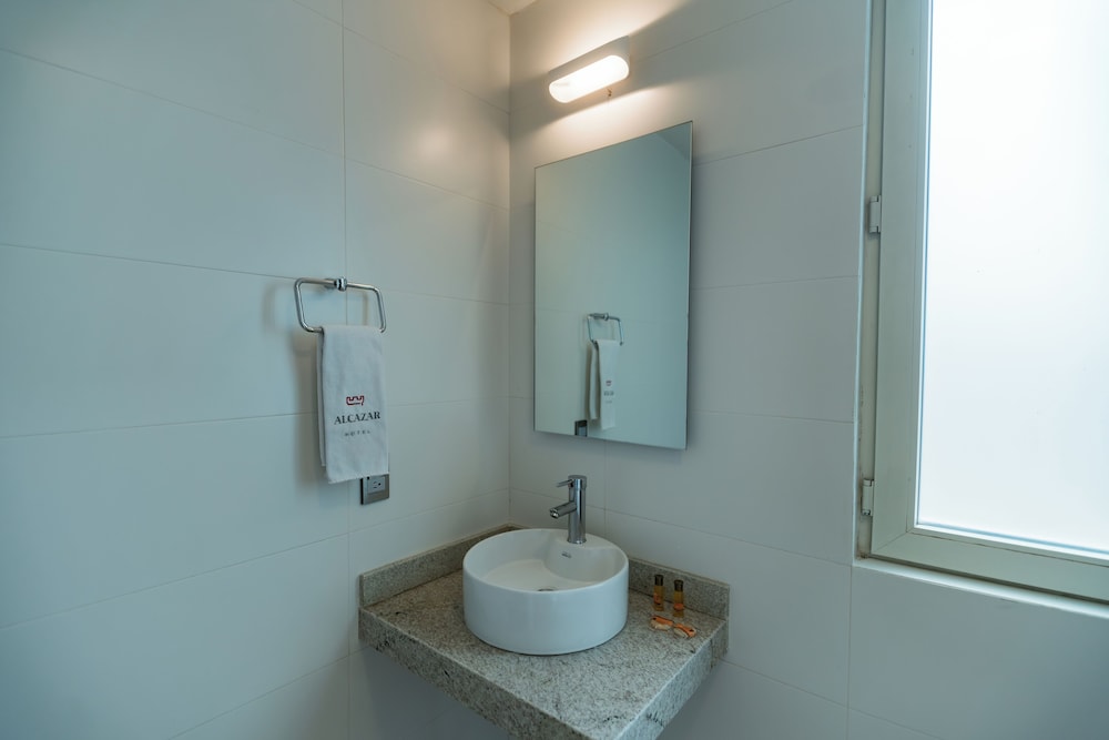 Hotel Alcazar 55/59