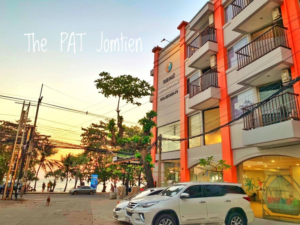 The Pat Hotel 21/28