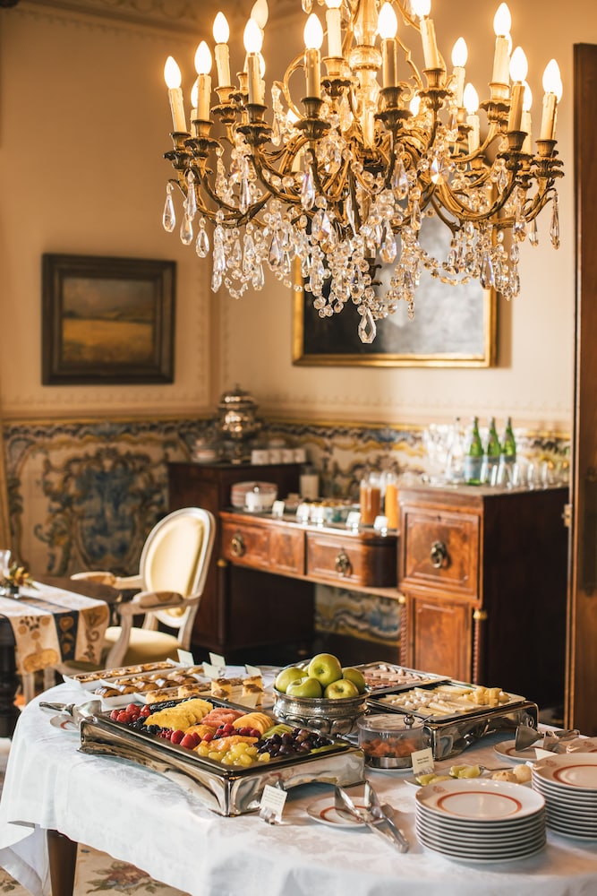 Estoril Vintage Hotel 47/64