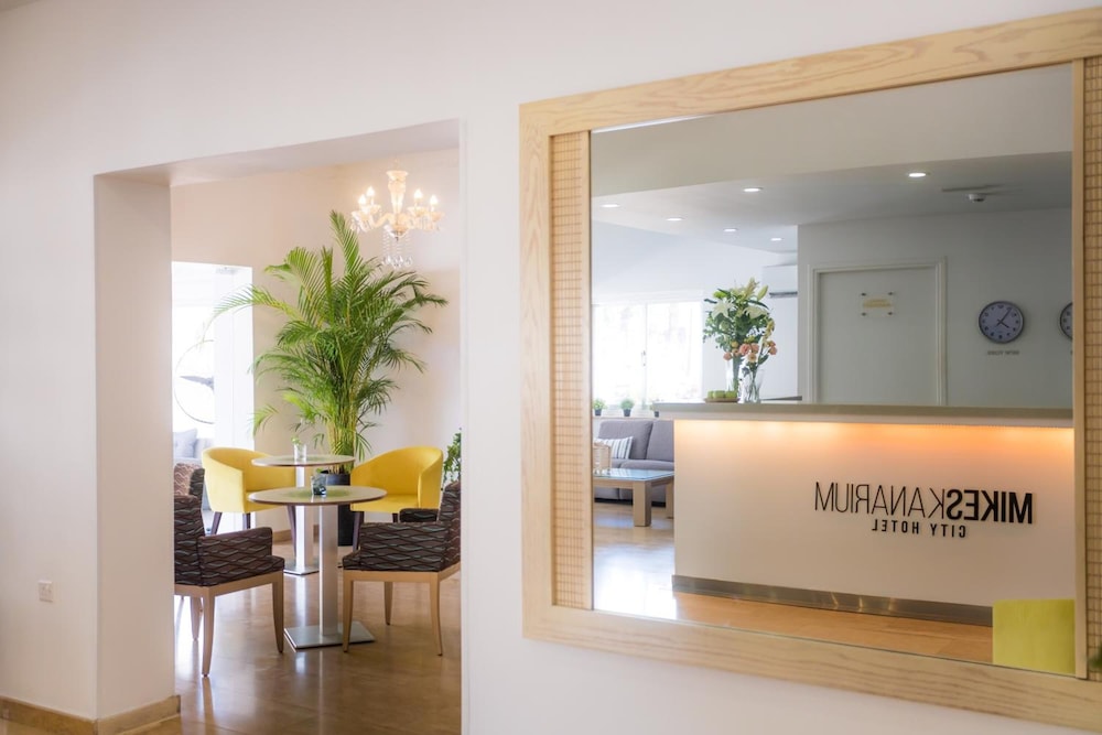 Lobby at Mikes Kanarium City Hotel, LARNACA