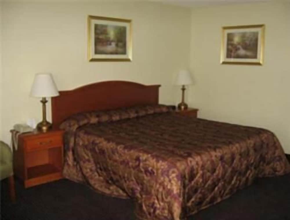 Inn of Lompoc 44/56