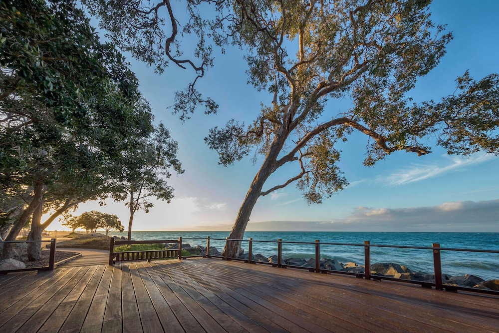 Oaks Hervey Bay Resort and Spa، خليج هيرفي 66/68