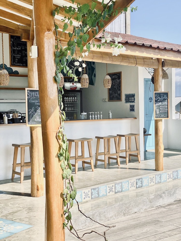 Seaesta Komodo Hostel 39/50