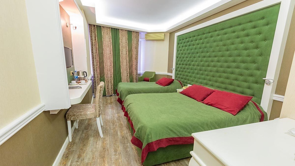 BERRAK OTEL 6/15