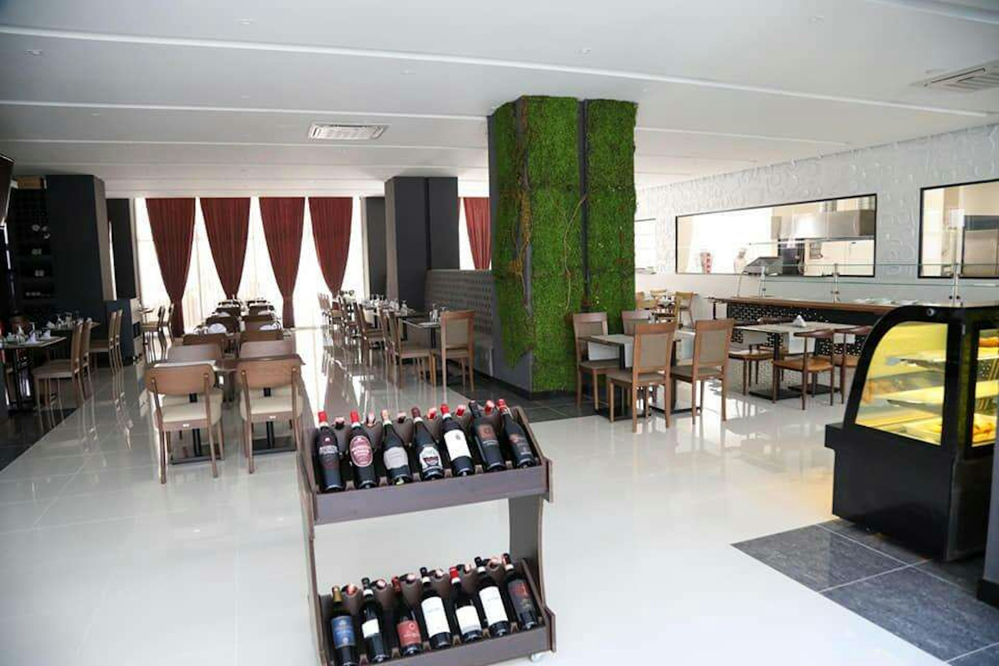 Ajsel Hotel 39/45