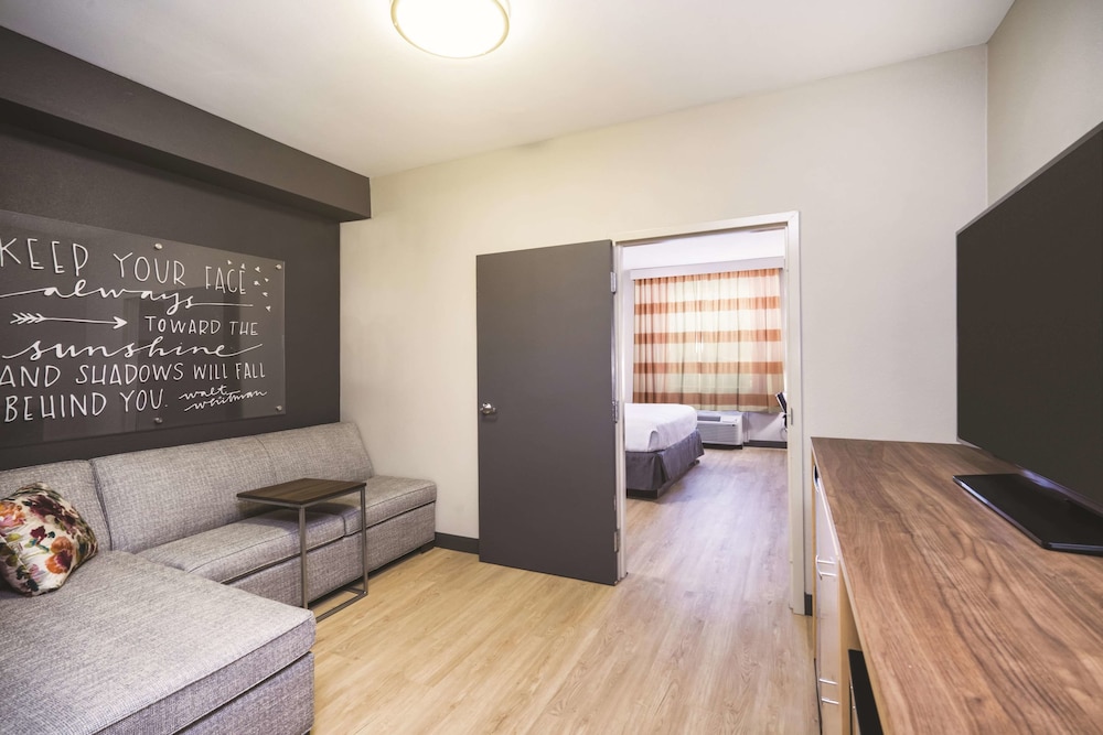 La Quinta Inn & Suites by Wyndham Chattanooga-Hamilton Place 34/45