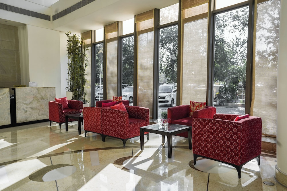 Sunday Hotel Jaipur 36/55