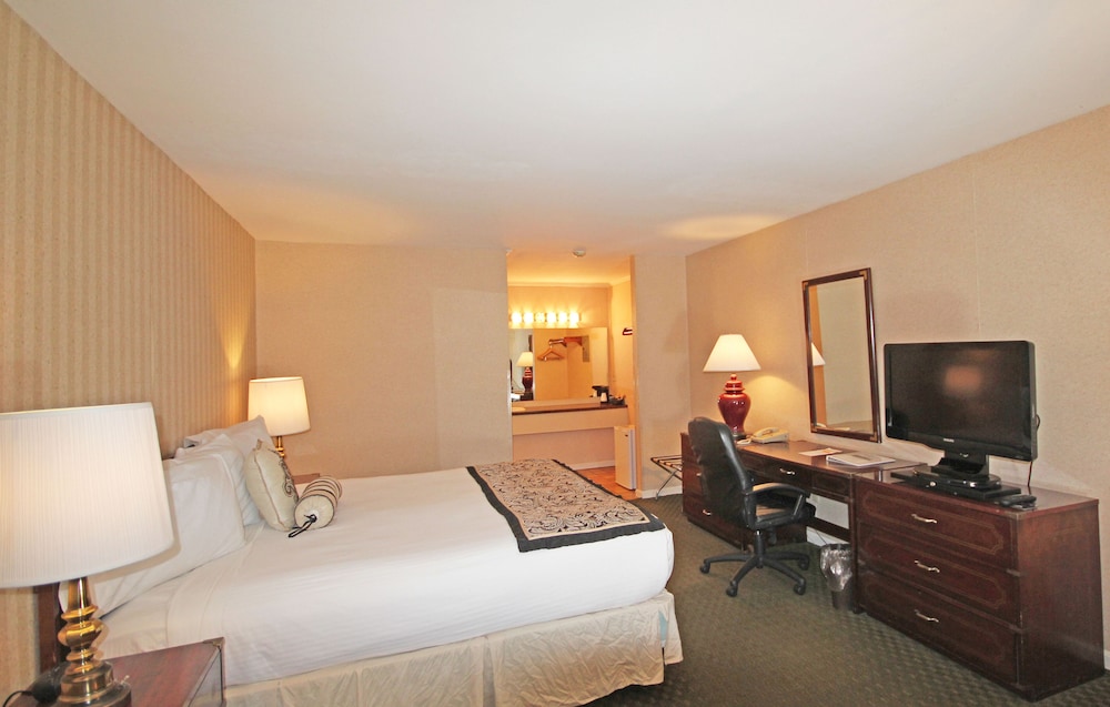 Park View Inn - Salem 24/36