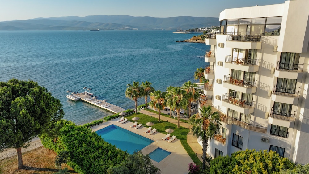 Med Inn Boutique Hotel 48/56