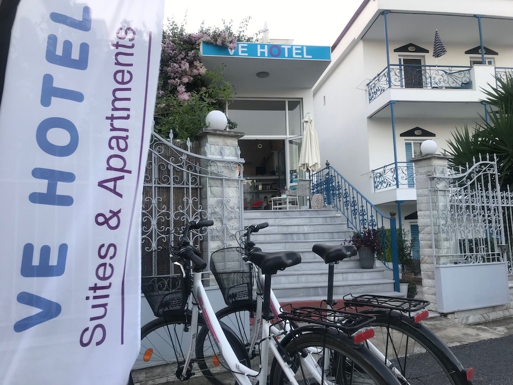 Victor-Eleni Hotel 68/94