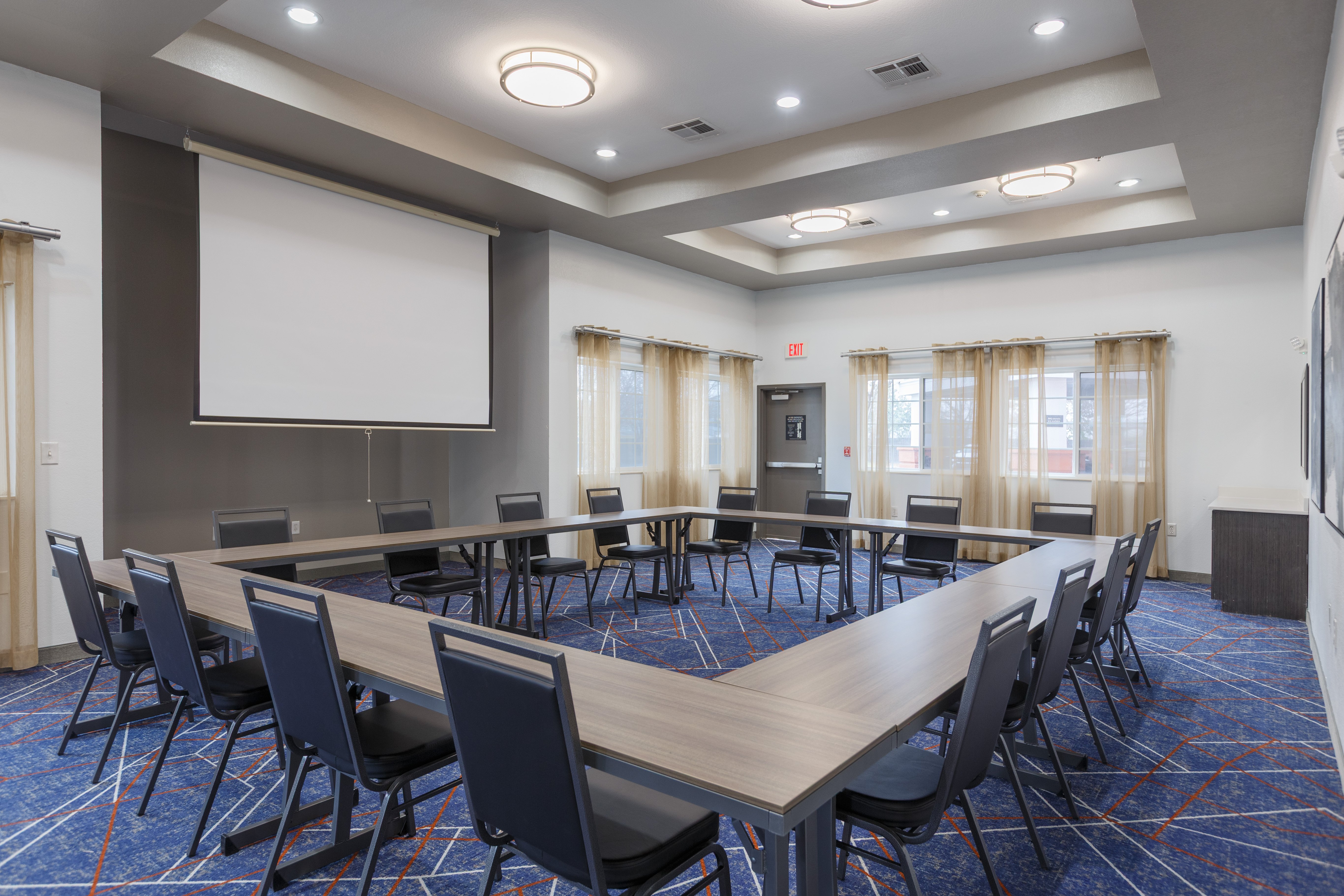 CANDLEWOOD SUITES SAN MARCOS 53/71