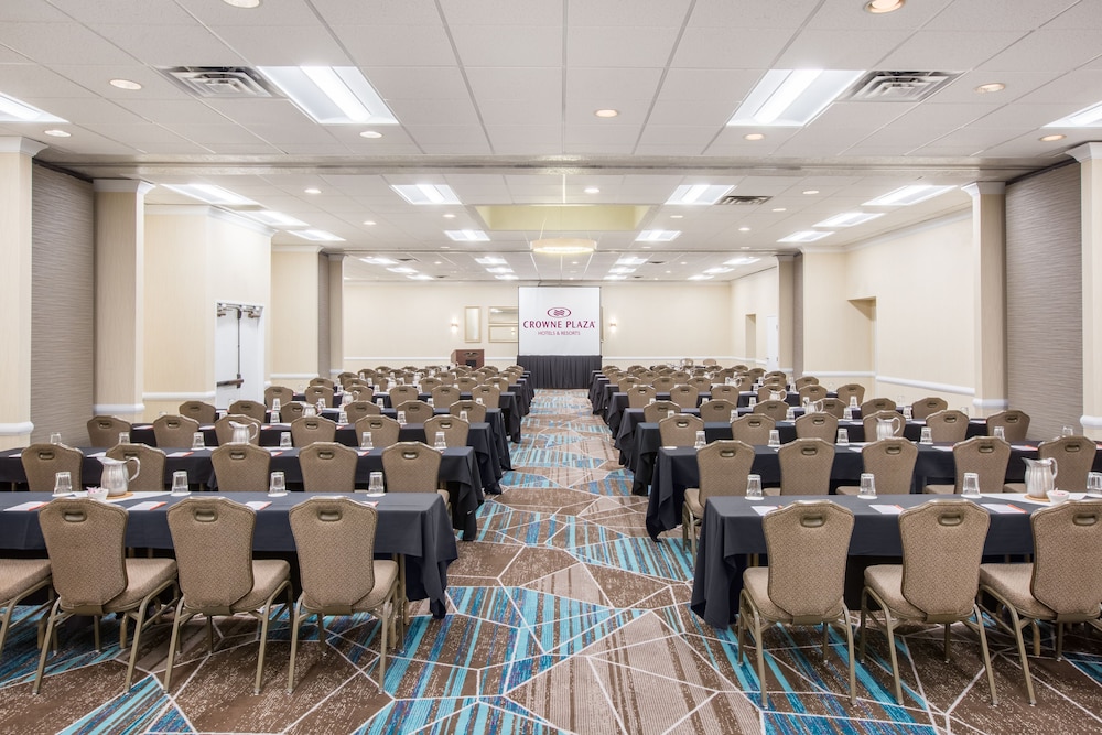 AC Hotel By Marriott Portland Lake Oswego 58/68