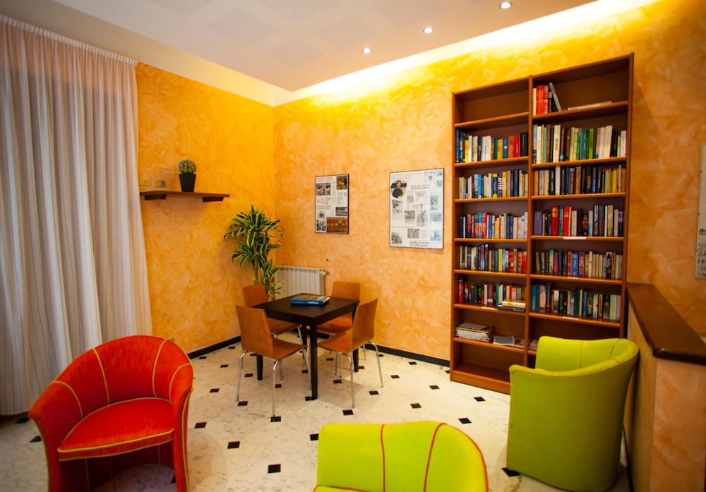 Hotel delle Rose 45/72