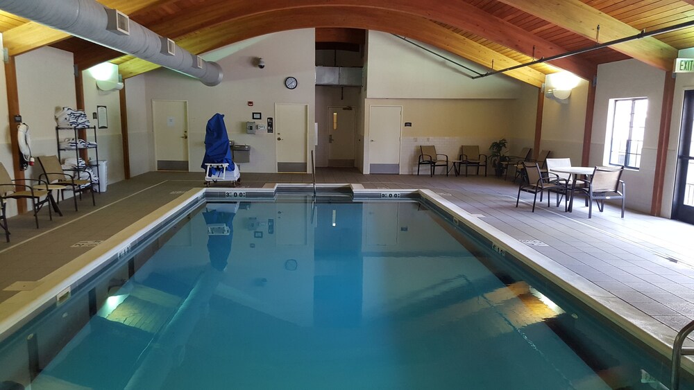 Staybridge Suites Springfield South 30/61