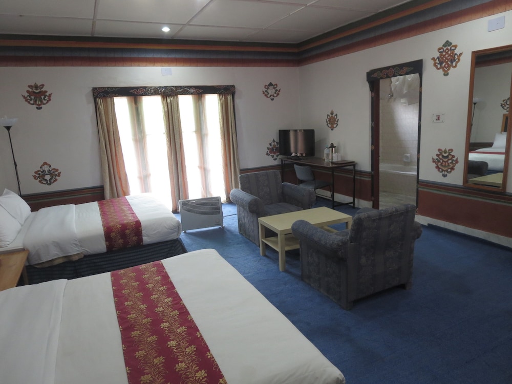 Namsay Chholing Resort 7/25